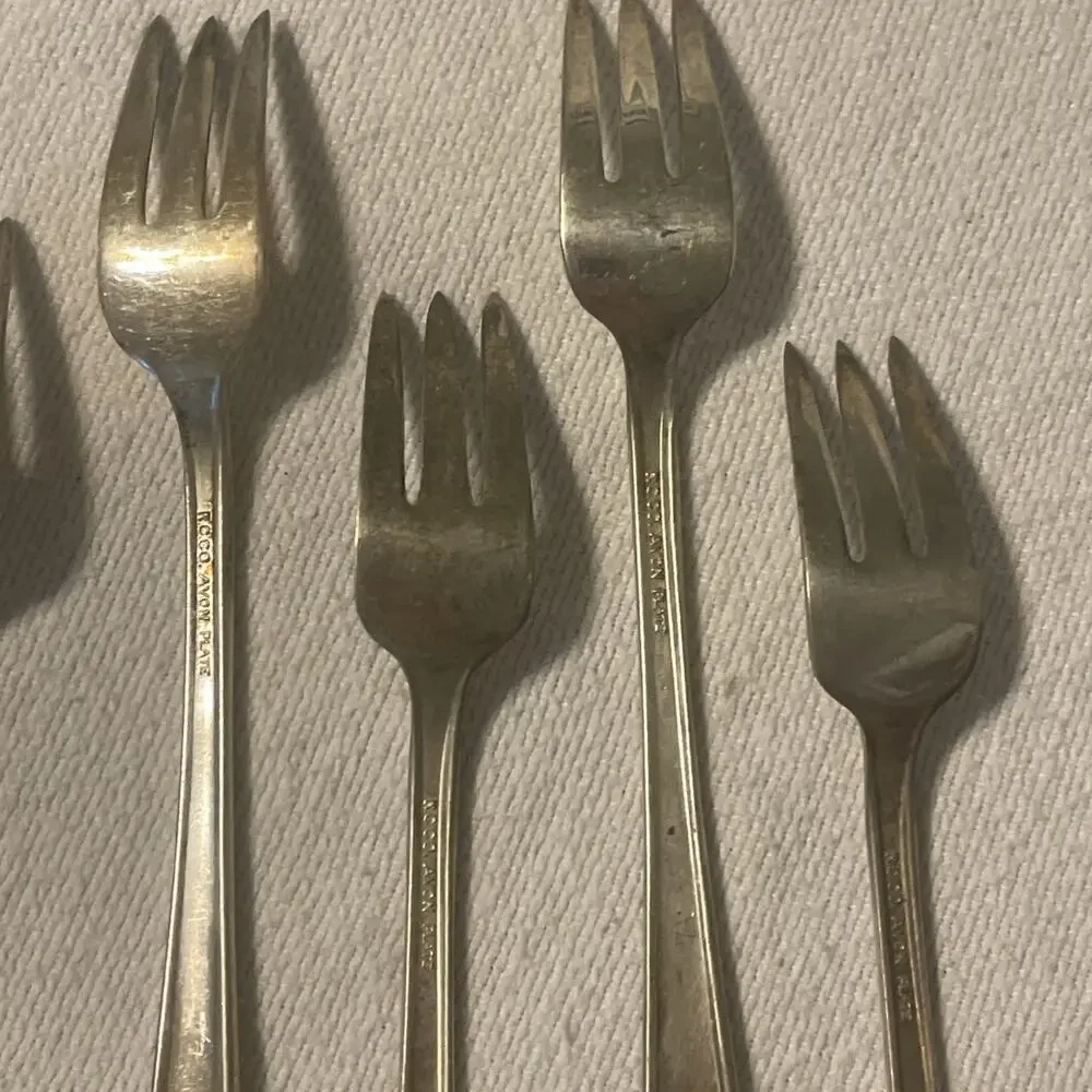 International Silver avon silverplate